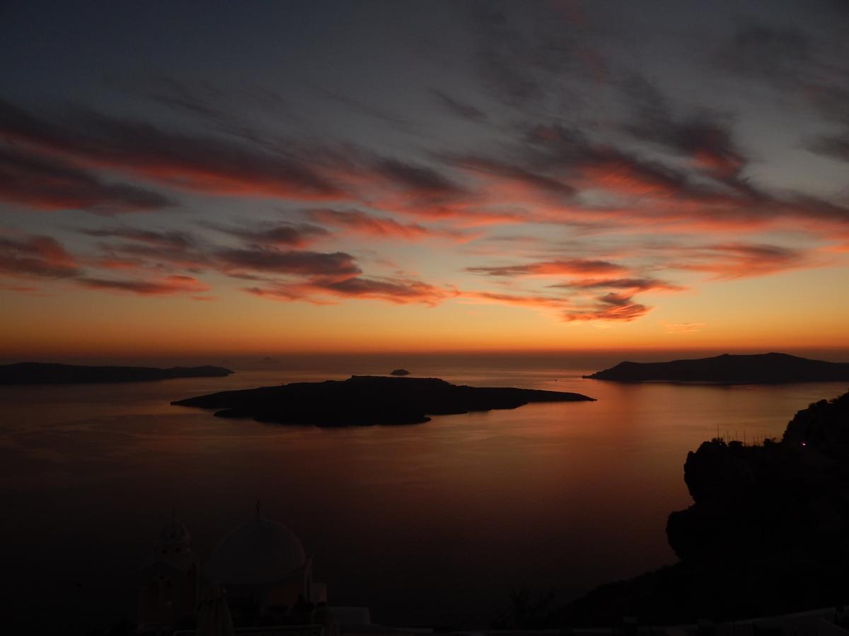 Le Petit Greek Hotel Fira  Bagian luar foto