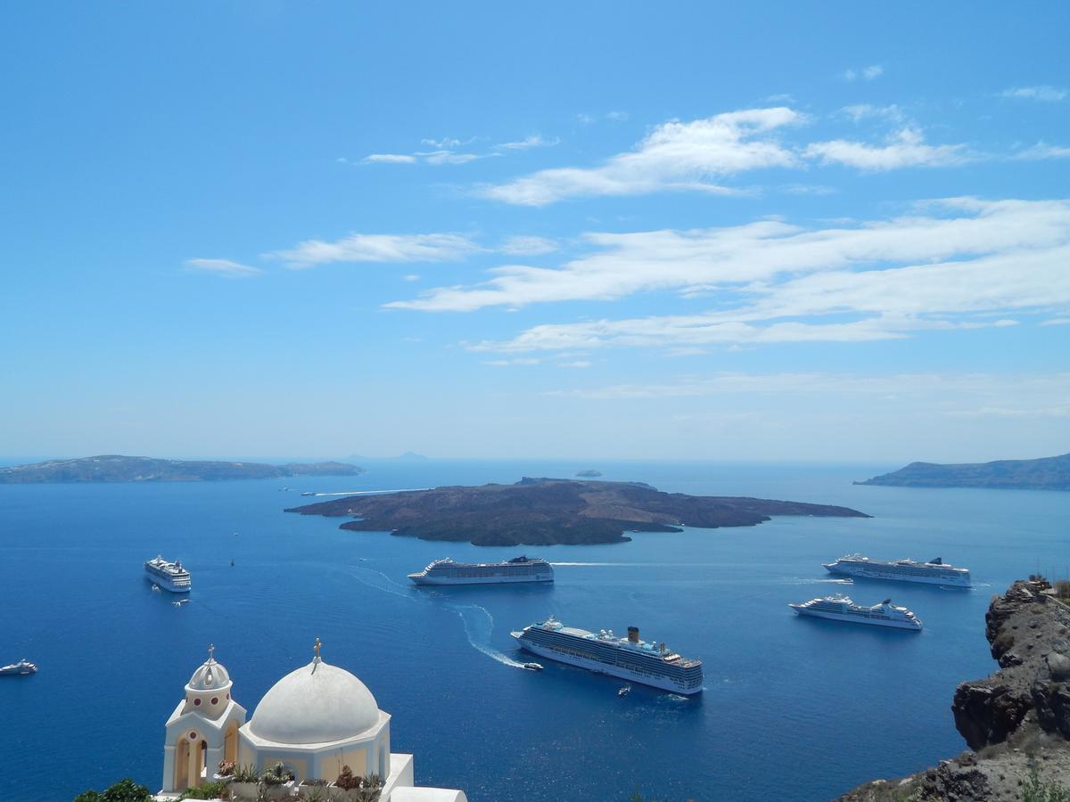 Le Petit Greek Hotel Fira  Bagian luar foto