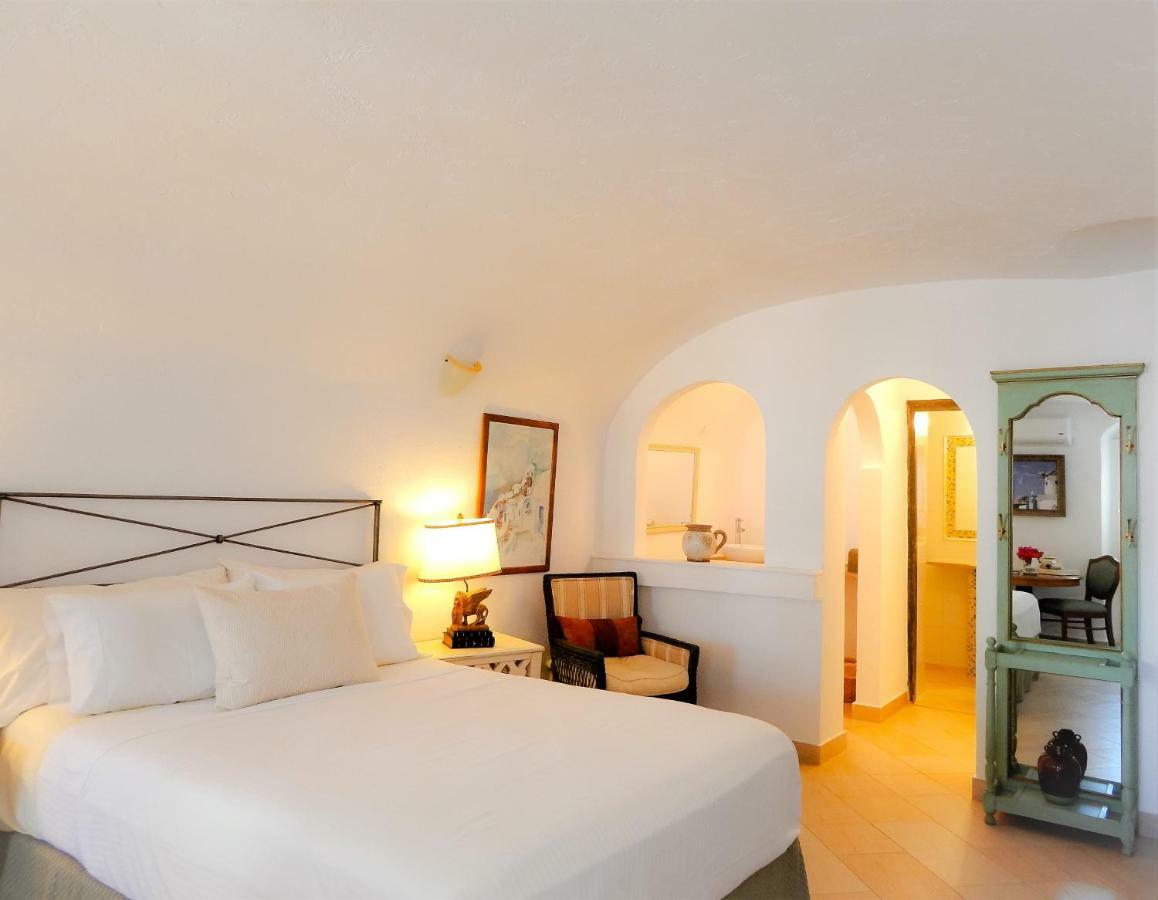 Le Petit Greek Hotel Fira  Bagian luar foto